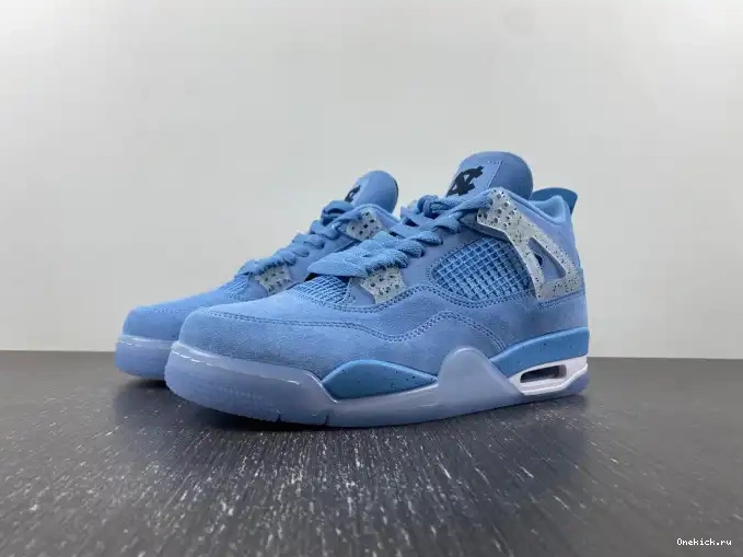 One Kick Jordan UNC HO12MNJDLS247 4 Retro (PE) 0609